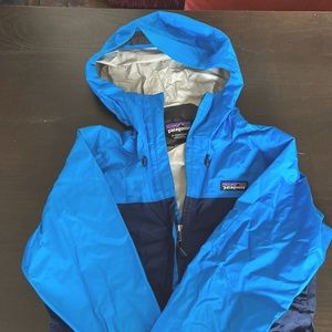 XS Patagonia Rain Jacket - Like new